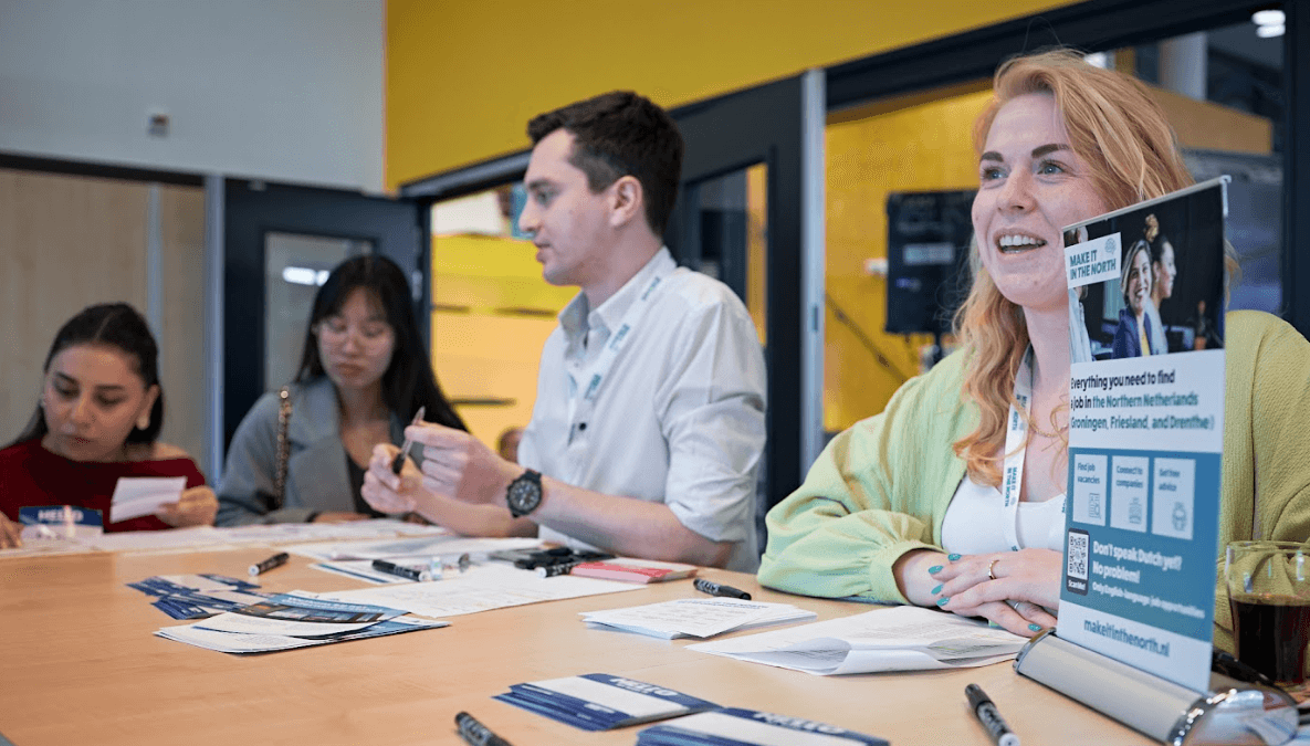 Miitn Banner Employees Friendly Helpful (1)